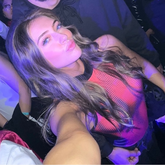 Shape of Me Body Suit / Fashion Nova - Picture 9 of 9